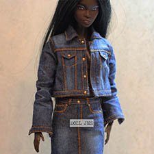 Джинсовая куртка для Barbie