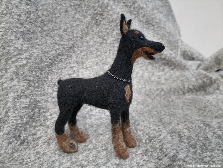 Доберман из шерсти профиль