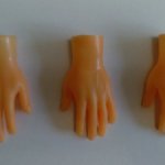 Лот кистей рук для куклы