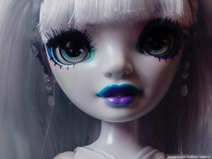 Ещё одна королевская королева (фото 9)