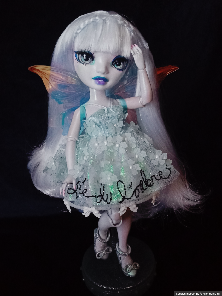 Ещё одна королевская королева (фото 7)