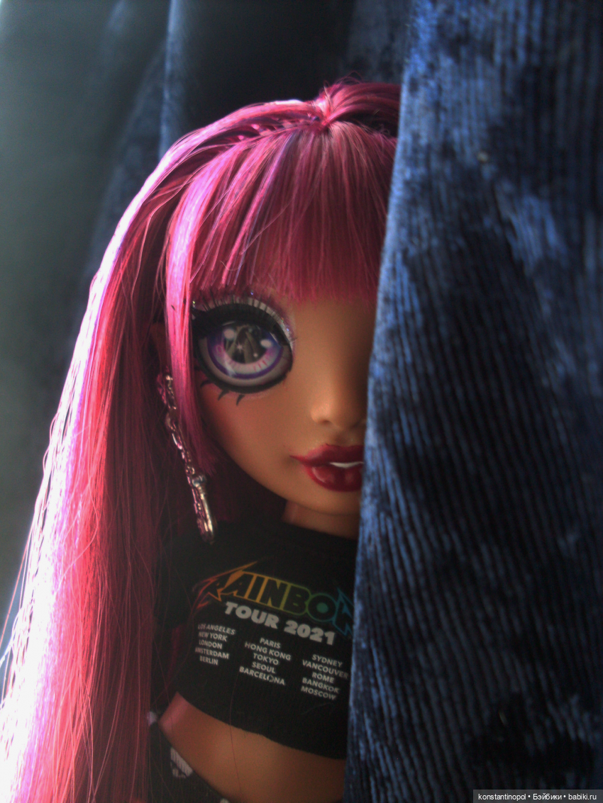 Мила сменила сторону — Куклы Rainbow High (Рейнбоу Хай (фото 3)