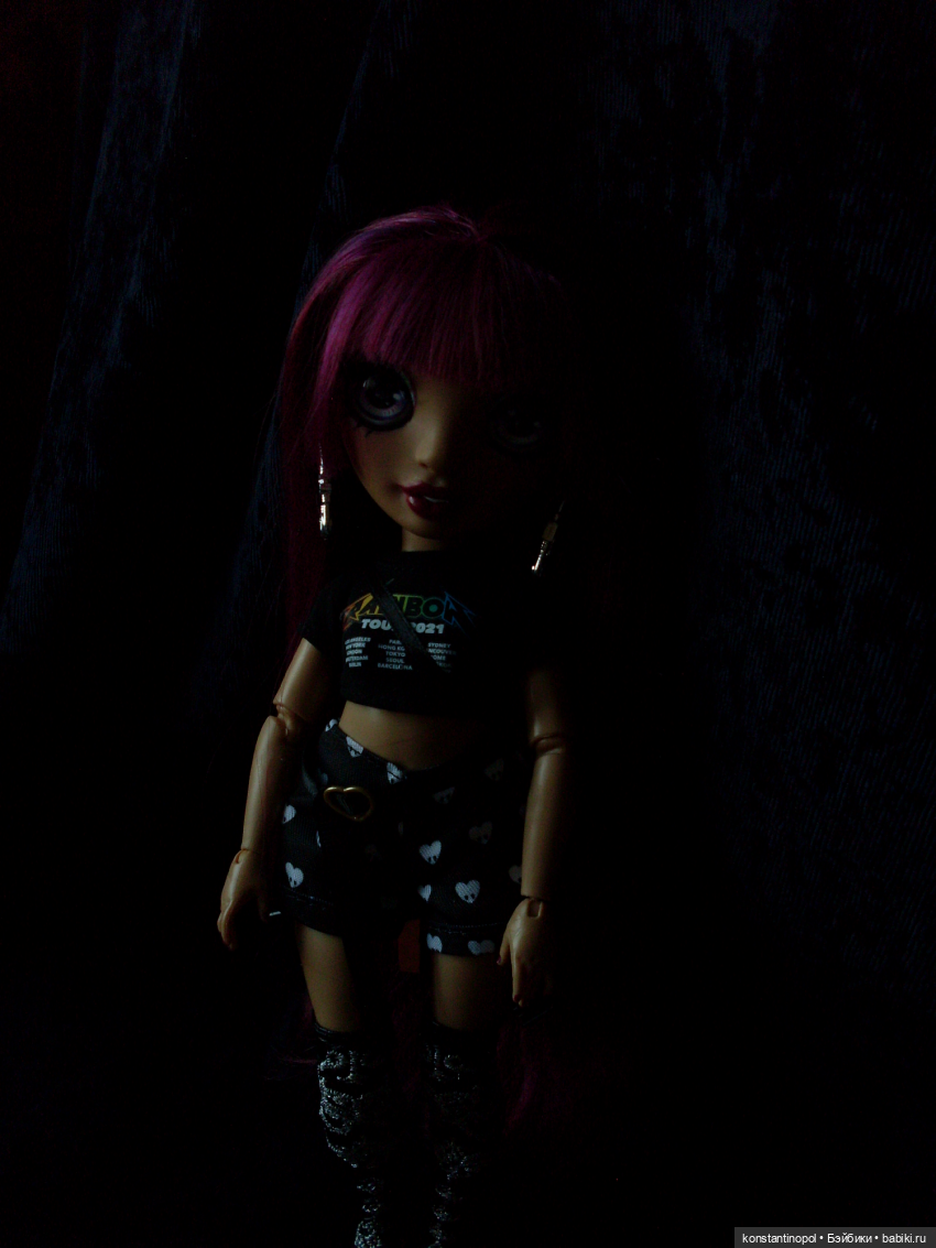 Мила сменила сторону — Куклы Rainbow High (Рейнбоу Хай