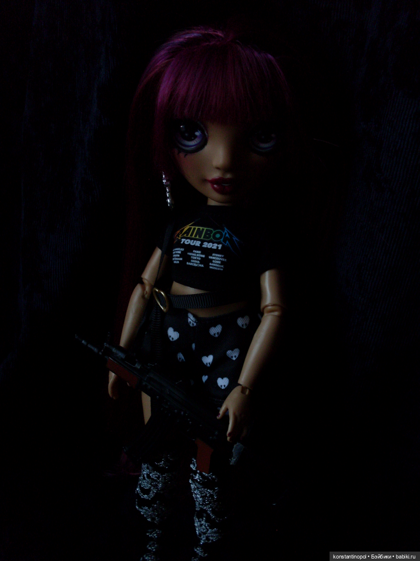 Мила сменила сторону — Куклы Rainbow High (Рейнбоу Хай