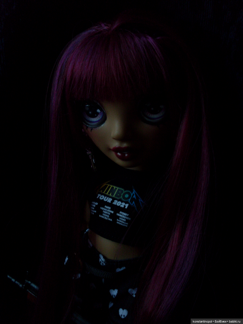 Мила сменила сторону — Куклы Rainbow High (Рейнбоу Хай