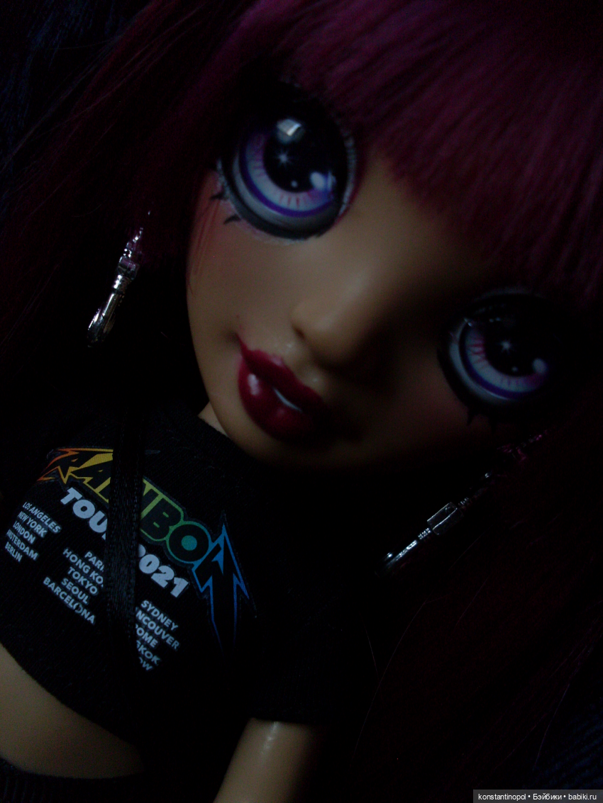 Мила сменила сторону — Куклы Rainbow High (Рейнбоу Хай