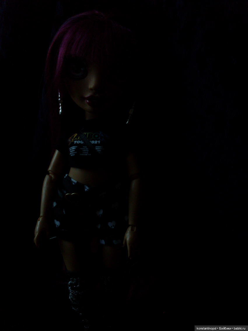 Мила сменила сторону — Куклы Rainbow High (Рейнбоу Хай