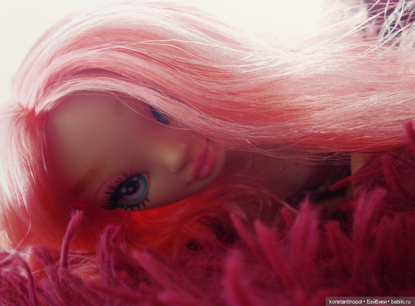 От этой куклы сдали нервы (фото 9)