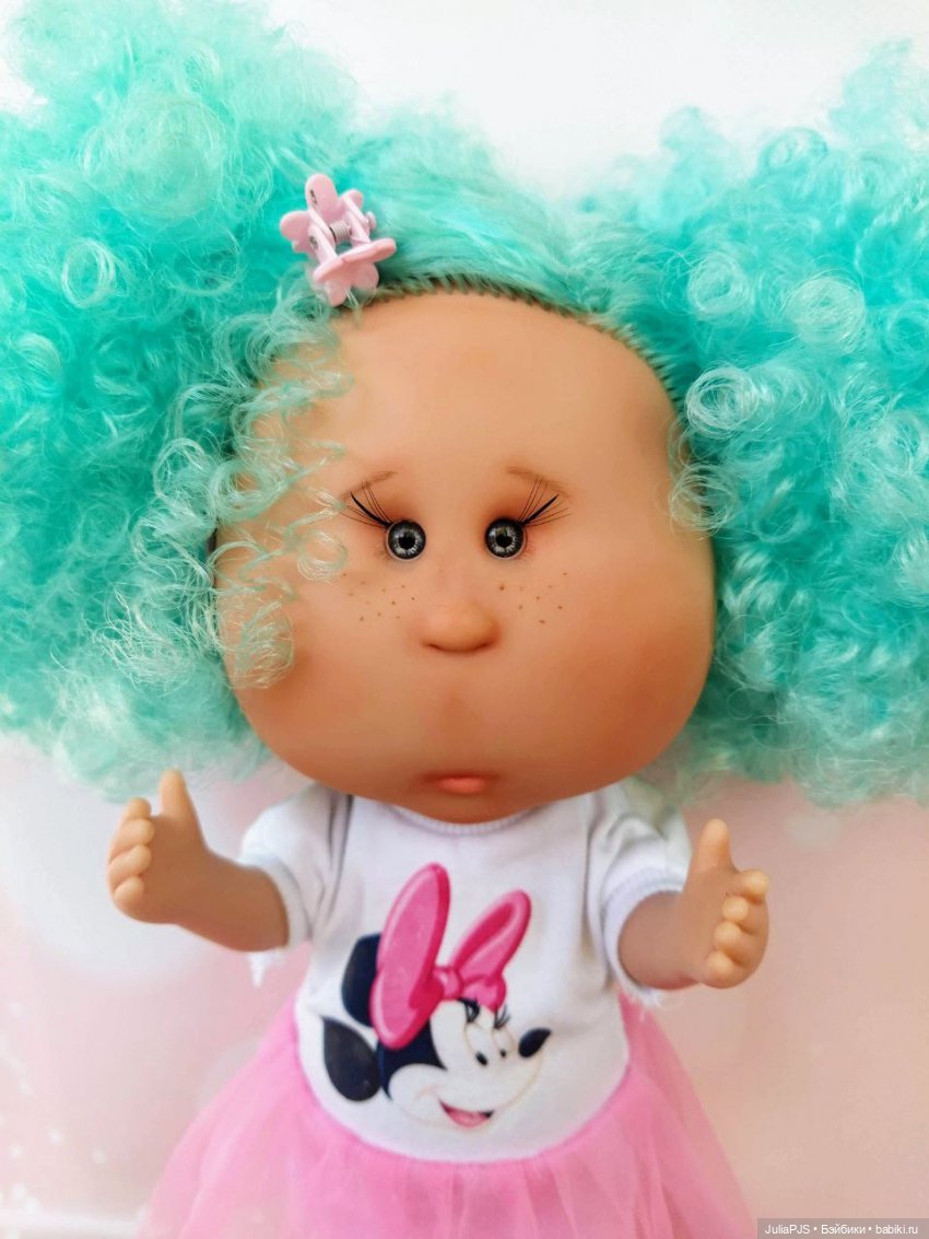 Девочка кудряшка из булочной 😋 (фото 2)