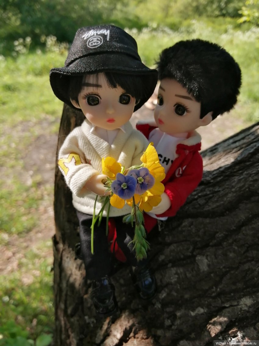 Bozhan: отдых в пригородном лесу. Взяли с собой Лео и младших