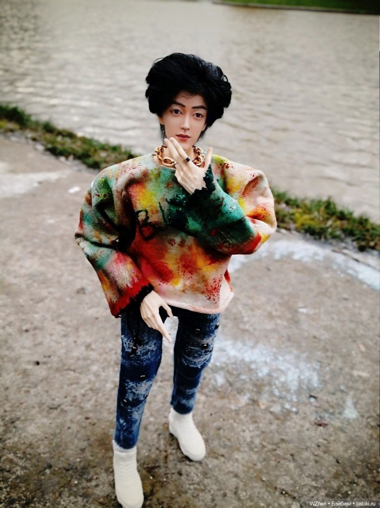 Сяо Чжань, прогулка в майской прохладе (фото 10)