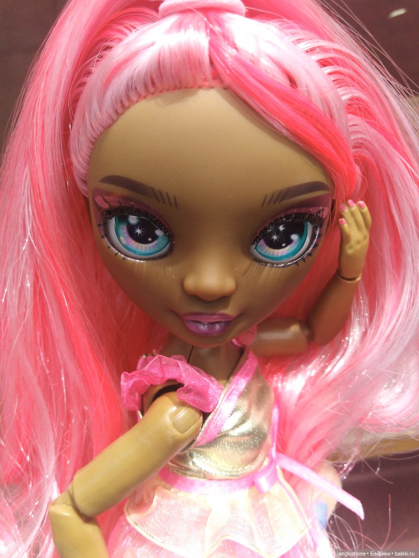 Моя первая прогулка с куклами