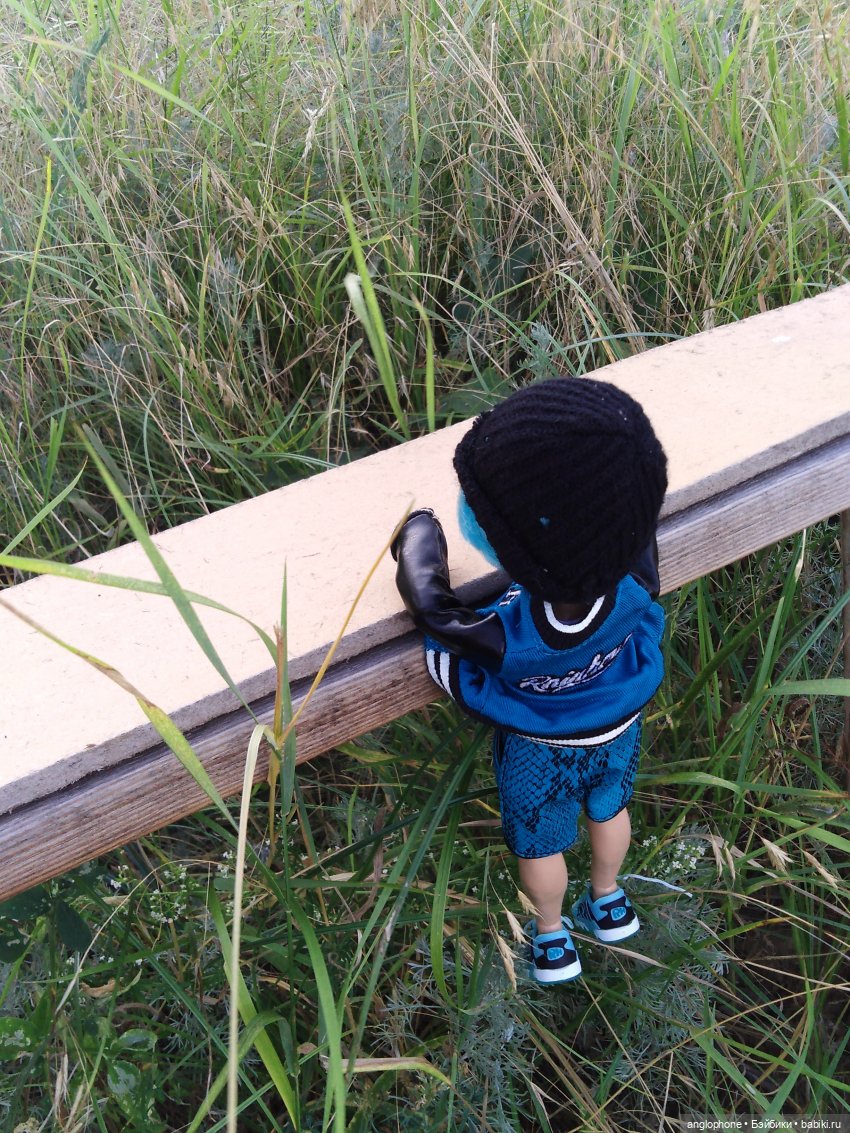 Ривер решил искупаться — Куклы Rainbow High (Рейнбоу Хай (фото 7)