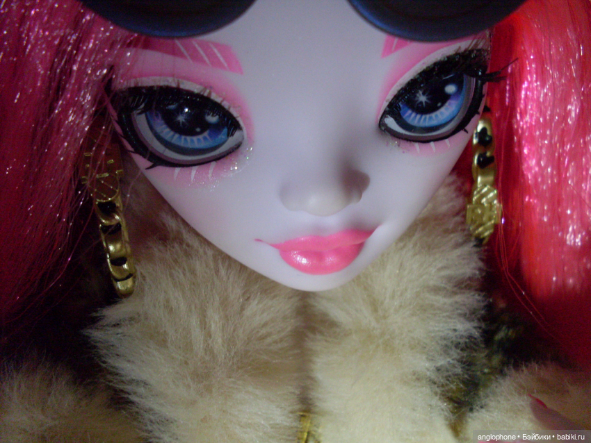 Королева Shadow High — Куклы Rainbow High (Рейнбоу Хай