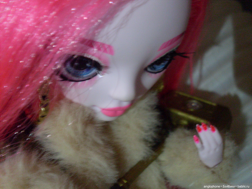 Королева Shadow High — Куклы Rainbow High (Рейнбоу Хай