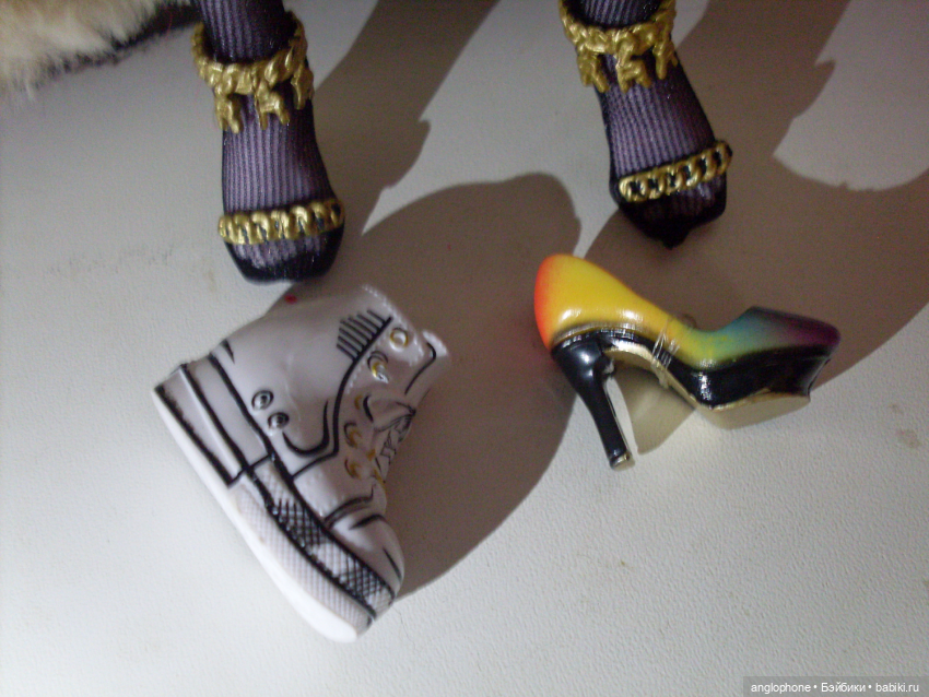 Королева Shadow High — Куклы Rainbow High (Рейнбоу Хай