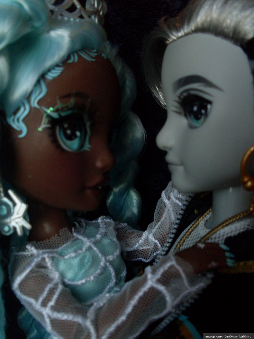 Робин Стерлинг — мой первый подарок