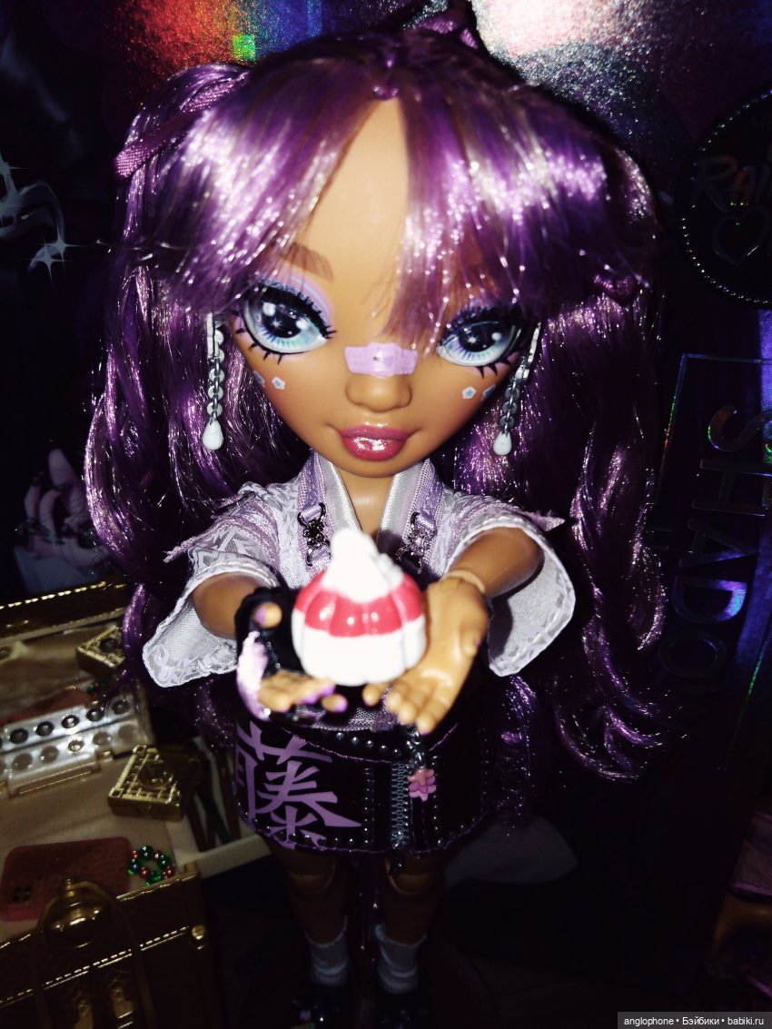 Лила Ямамото | Бэйбики Лила Ямамото — Куклы Rainbow High (Рейнбоу Хай (фото 2)