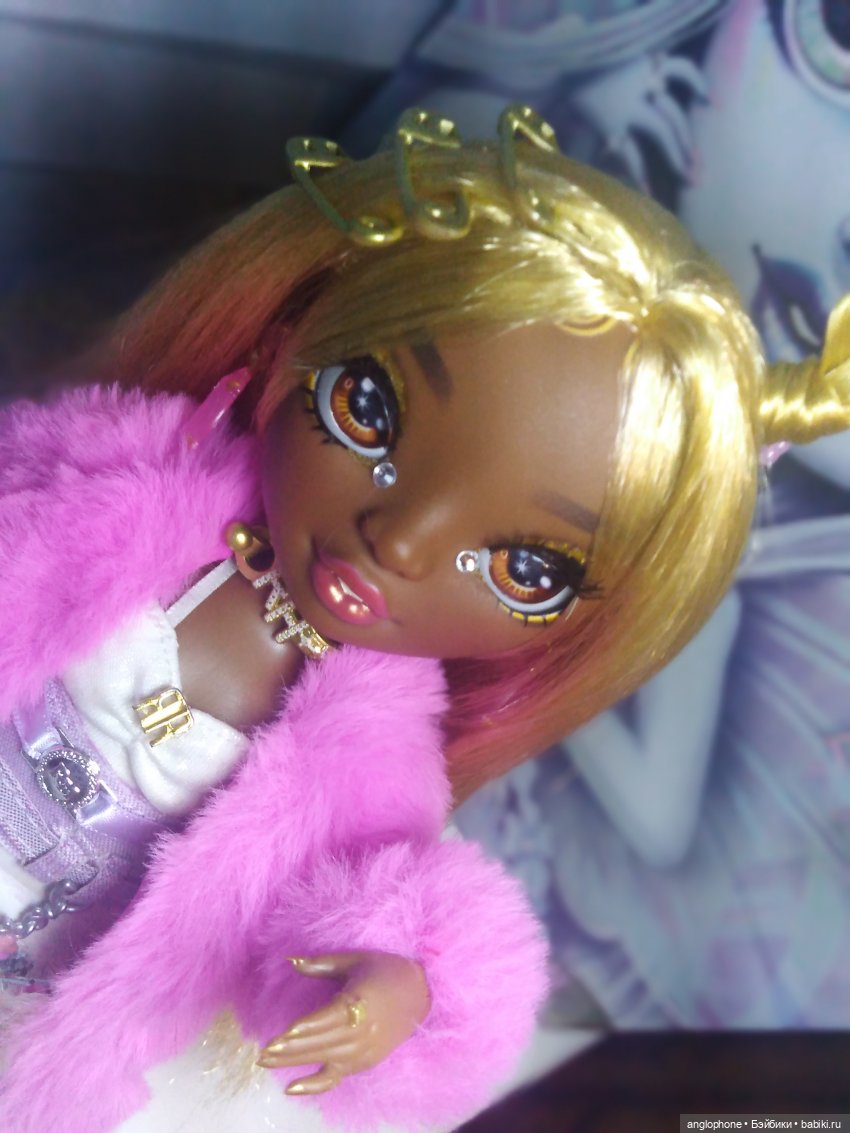 Мелин теперь Люкс — Куклы Rainbow High (Рейнбоу Хай