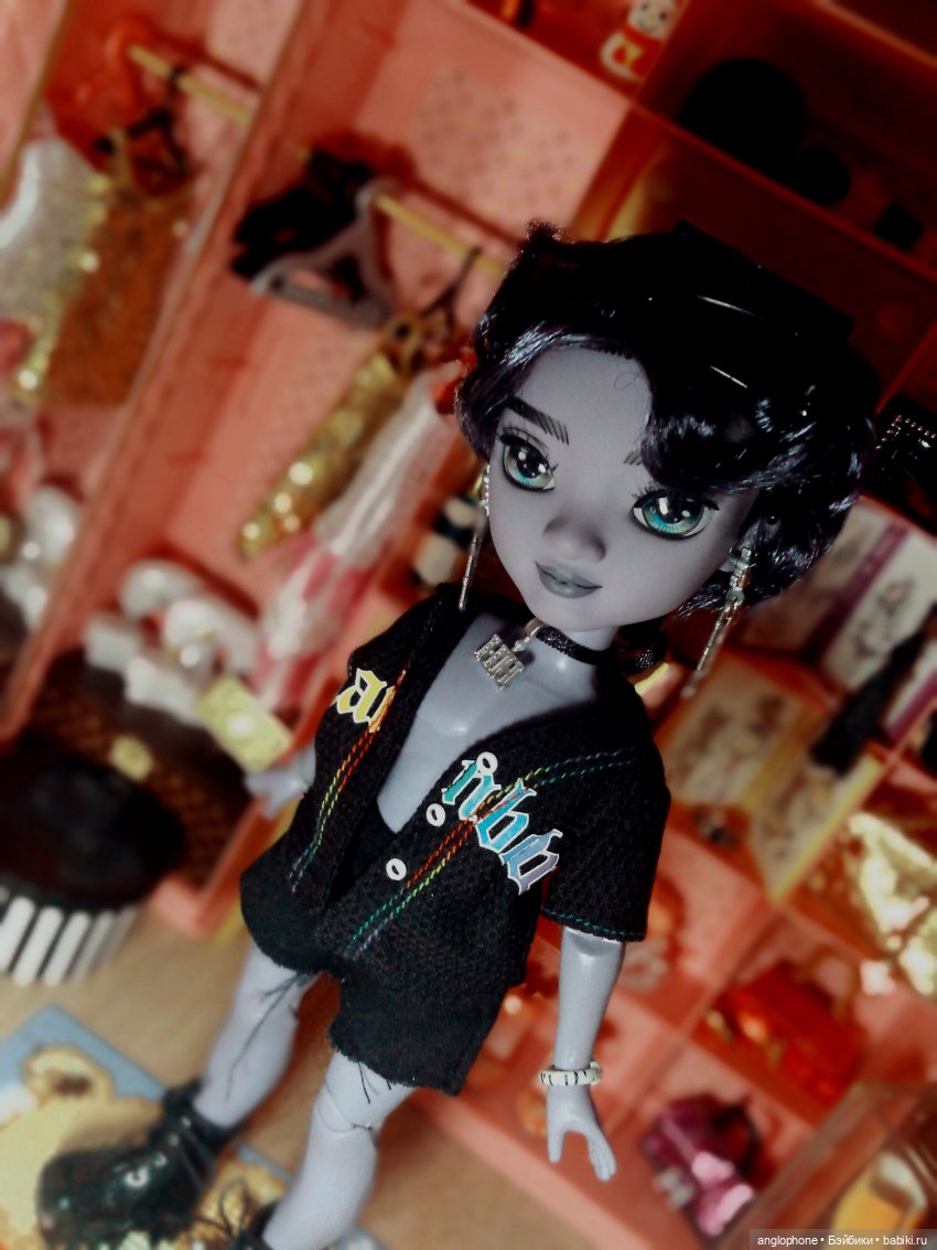 Шкаф для РХ — Куклы Rainbow High (Рейнбоу Хай