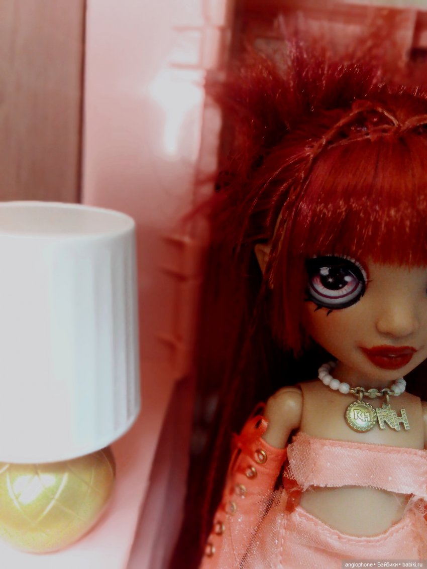 Шкаф для РХ — Куклы Rainbow High (Рейнбоу Хай