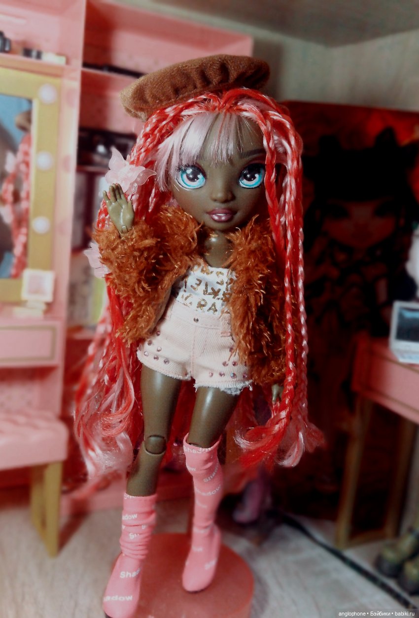 Шкаф для РХ — Куклы Rainbow High (Рейнбоу Хай