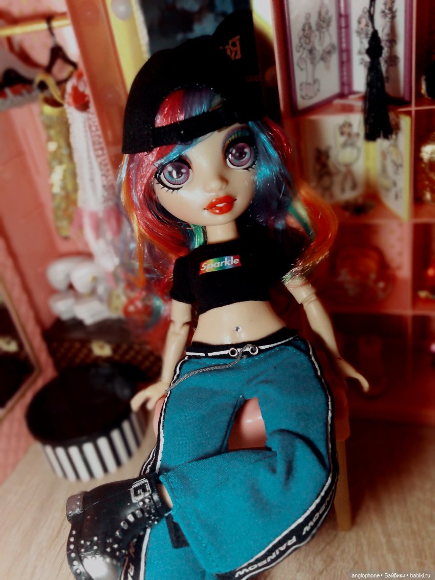 Шкаф для РХ — Куклы Rainbow High (Рейнбоу Хай