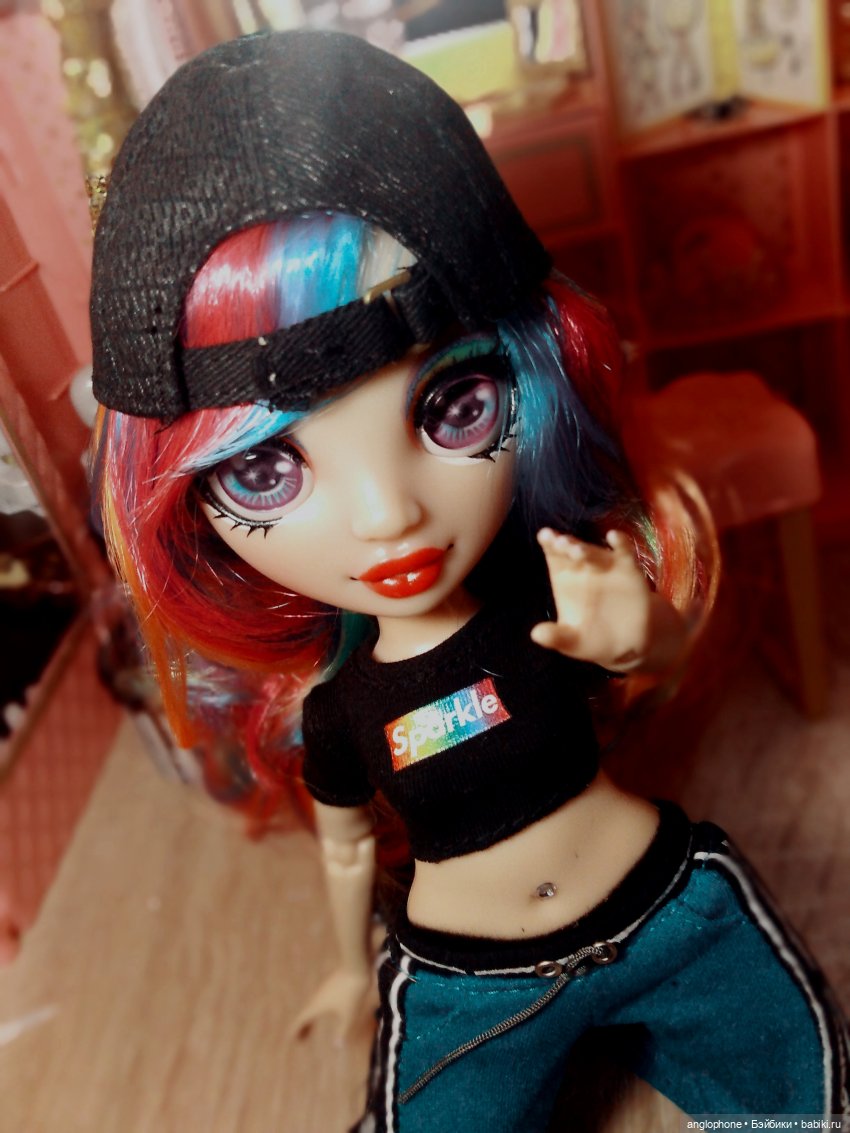 Шкаф для РХ — Куклы Rainbow High (Рейнбоу Хай