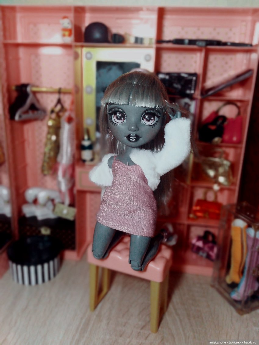 Шкаф для РХ — Куклы Rainbow High (Рейнбоу Хай