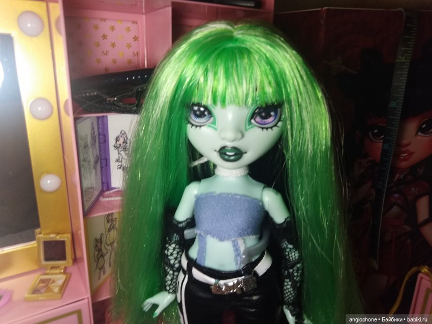 История Харли — Куклы Rainbow High (Рейнбоу Хай