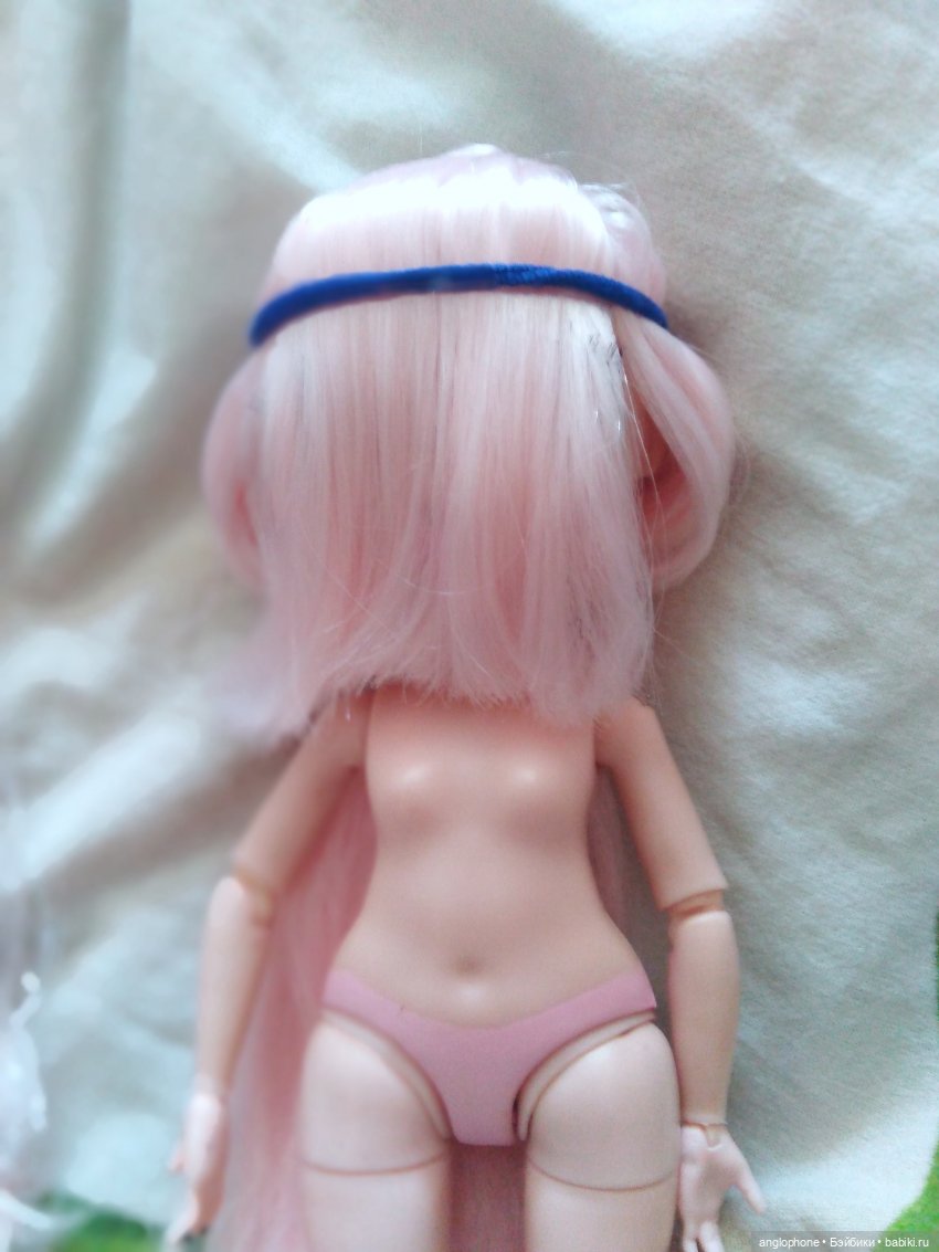 Белла с чёлкой — Куклы Rainbow High (Рейнбоу Хай