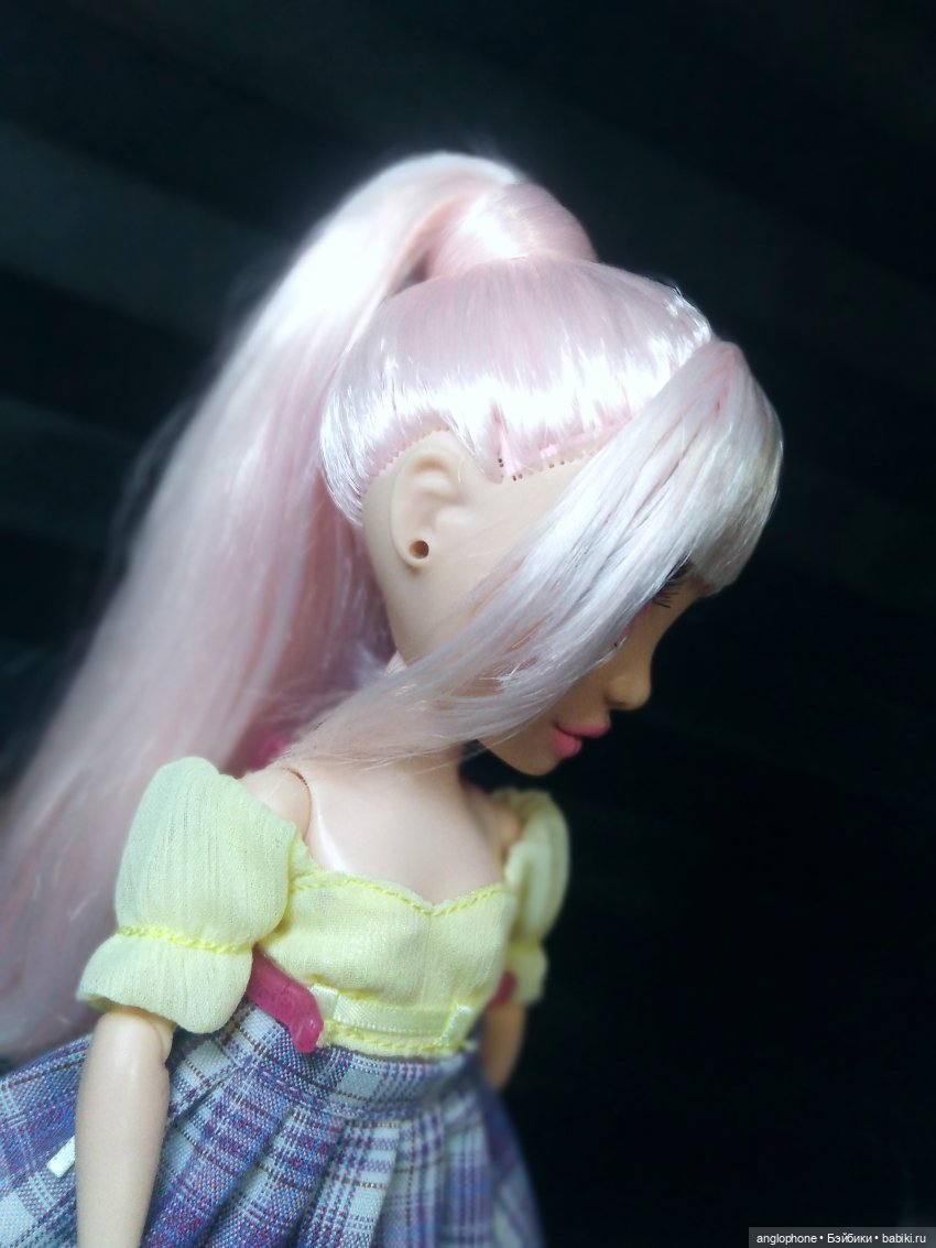 Белла с чёлкой — Куклы Rainbow High (Рейнбоу Хай (фото 4)