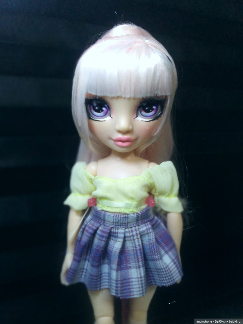 Белла с чёлкой — Куклы Rainbow High (Рейнбоу Хай (фото 3)
