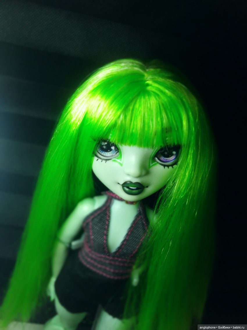 Белла с чёлкой — Куклы Rainbow High (Рейнбоу Хай