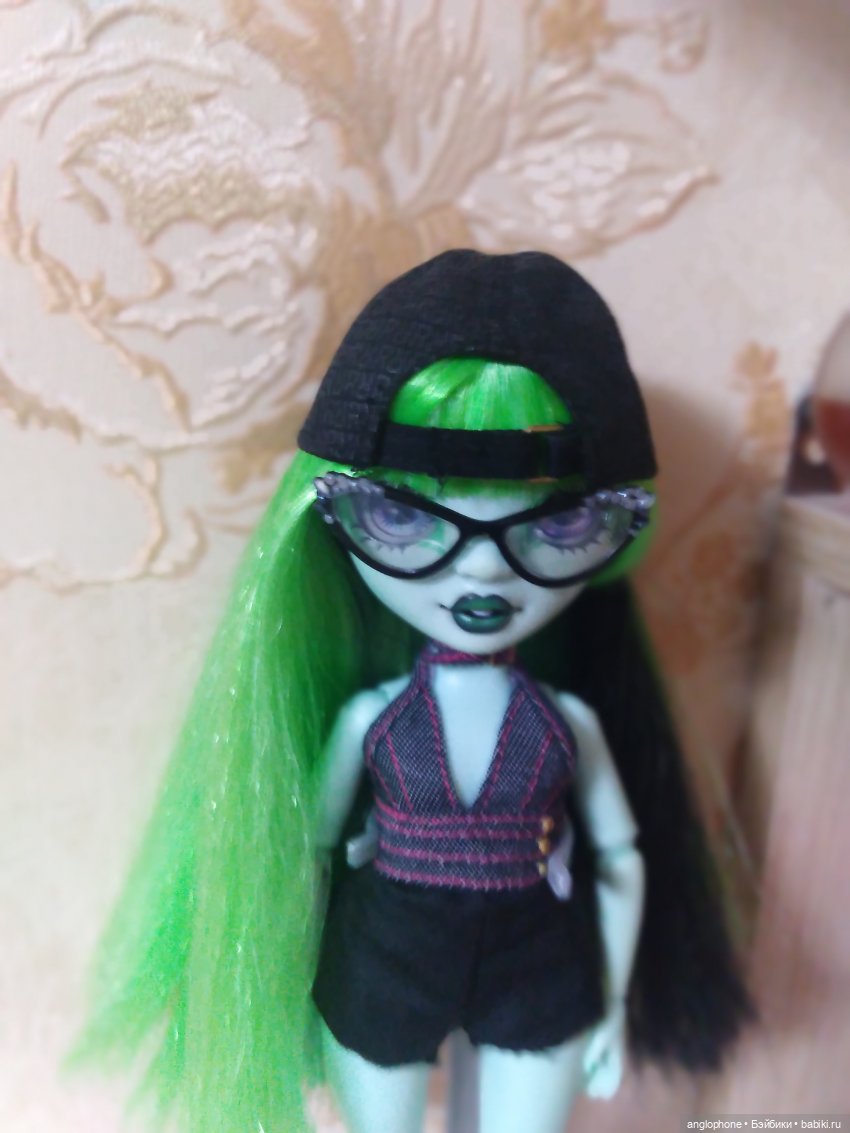 Прогулки и новинки — Куклы Rainbow High (Рейнбоу Хай