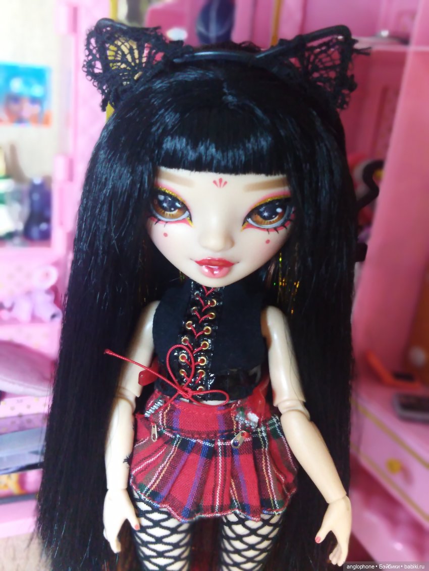 Прогулки и новинки — Куклы Rainbow High (Рейнбоу Хай