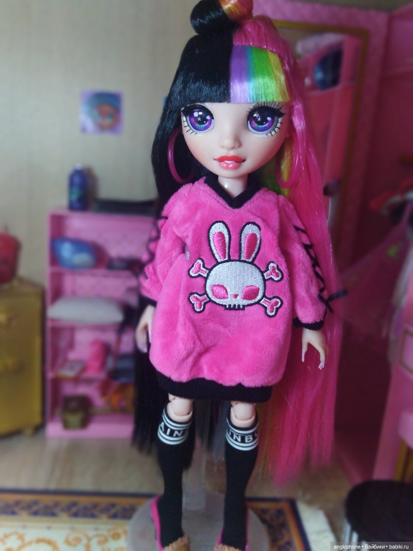 Прогулки и новинки — Куклы Rainbow High (Рейнбоу Хай