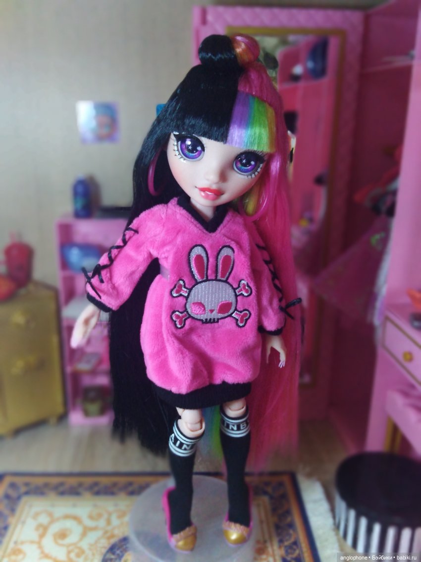 Прогулки и новинки — Куклы Rainbow High (Рейнбоу Хай