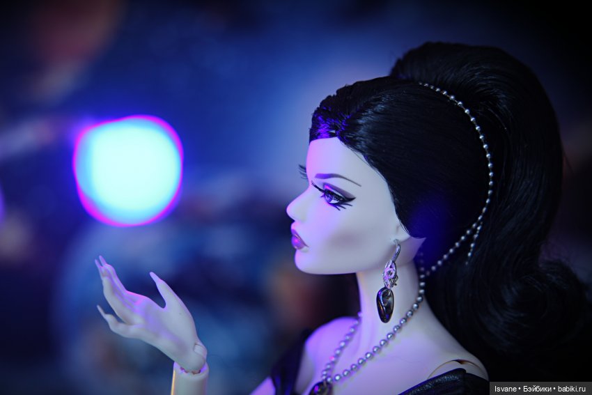 Моя коллекция. Куклы от JHDFASHIONDOLL: The Brides Of Dracula: III Lycans Cindy (фото 9)