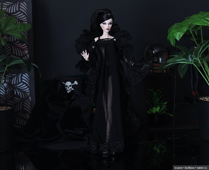 Моя коллекция. Куклы от JHDFASHIONDOLL: The Brides Of Dracula: III Lycans Cindy (фото 8)