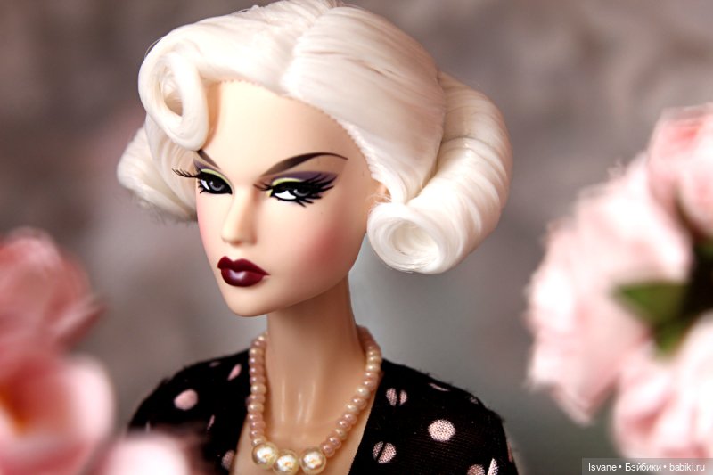 Моя коллекция. Куклы от JHDFASHIONDOLL: Covergirl: The September Issue Gift Set: Anna May