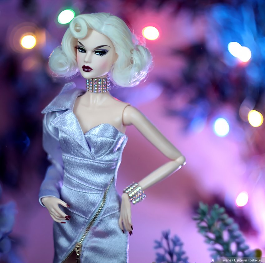 Моя коллекция. Куклы от JHDFASHIONDOLL: Covergirl: The September Issue Gift Set: Anna May