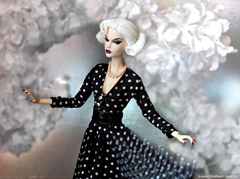 Моя коллекция. Куклы от JHDFASHIONDOLL: Covergirl: The September Issue Gift Set: Anna May (фото 10)