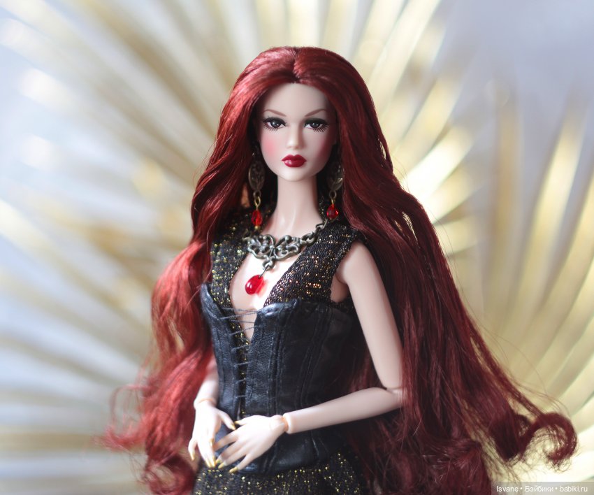 Моя коллекция. Куклы от JHDFASHIONDOLL: сравнение Anna May Obsessed и Anna May The Brides of Dracula Lucy (фото 5)