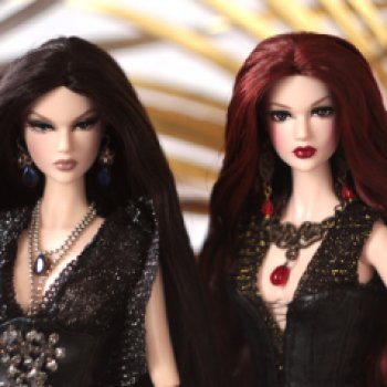 Моя коллекция. Куклы от JHDFASHIONDOLL: сравнение Anna May Obsessed и Anna May The Brides of Dracula Lucy