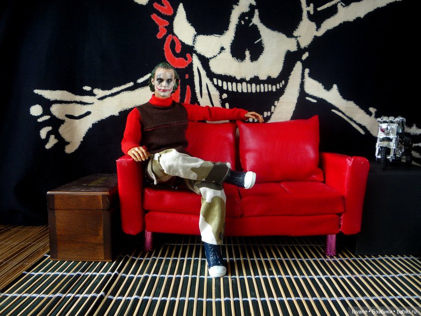 Моя коллекция. Кукольные мужчины: Джонатан Керлинг (Heath Ledger Joker Head Sculpt) (фото 2)