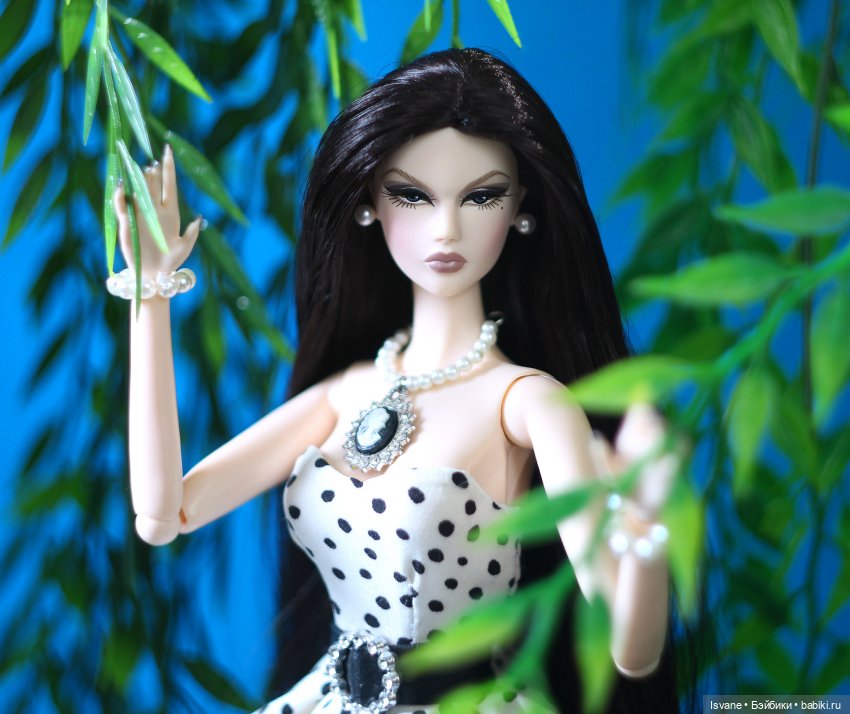 Три орешка для Золушки или 14 образов для моей Музы - выбираем лучший