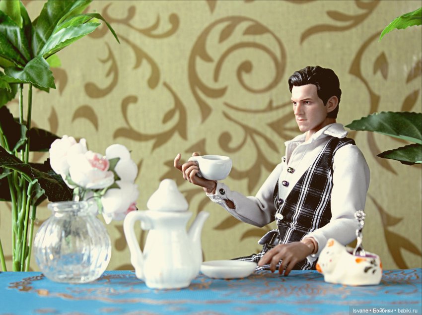 Моя коллекция. Кукольные мужчины: Говард Маркхэм (Tom Holland Head Sculpt) (фото 10)