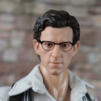 Моя коллекция. Кукольные мужчины: Говард Маркхэм (Tom Holland Head Sculpt)