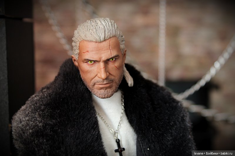 Моя коллекция. Кукольные мужчины: Эндрю "Бесяра" Пиктон. (Geralt of Rivia, the White Wolf Head Sculpt) (фото 8)